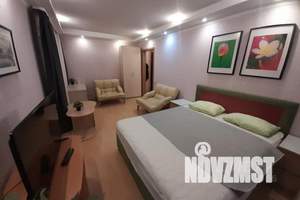 1-к квартира, посуточно, 33м2, 7/10 этаж