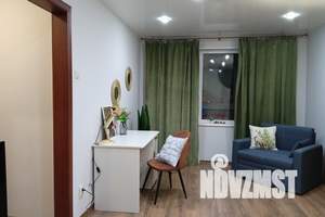 2-к квартира, посуточно, 43м2, 4/9 этаж