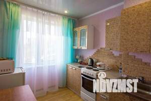 2-к квартира, посуточно, 45м2, 5/10 этаж