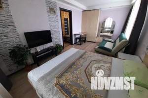 2-к квартира, посуточно, 45м2, 7/10 этаж