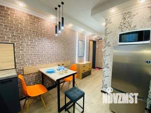 1-к квартира, посуточно, 33м2, 4/10 этаж