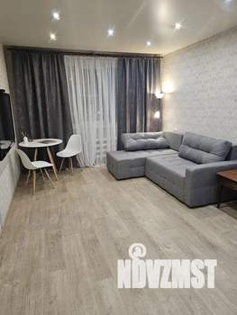 2-к квартира, посуточно, 60м2, 1/10 этаж