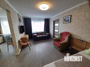 2-к квартира, посуточно, 45м2, 1/1 этаж