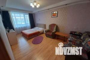 1-к квартира, посуточно, 33м2, 8/10 этаж