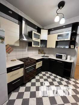 1-к квартира, посуточно, 40м2, 3/9 этаж