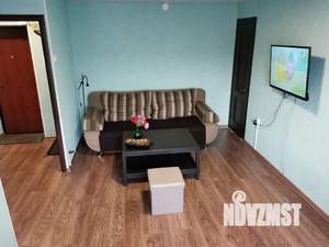 2-к квартира, посуточно, 50м2, 5/5 этаж