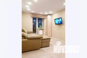 2-к квартира, посуточно, 50м2, 1/9 этаж