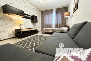 1-к квартира, посуточно, 47м2, 1/9 этаж