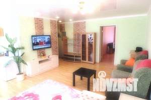 2-к квартира, посуточно, 45м2, 3/5 этаж