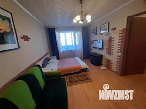 2-к квартира, посуточно, 45м2, 1/9 этаж