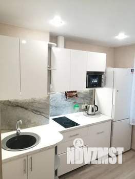 1-к квартира, посуточно, 31м2, 4/9 этаж