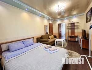 1-к квартира, посуточно, 49м2, 1/1 этаж