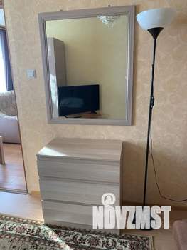 2-к квартира, посуточно, 45м2, 1/5 этаж