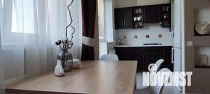 4-к квартира, посуточно, 87м2, 1/1 этаж