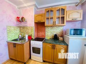 1-к квартира, посуточно, 32м2, 6/9 этаж