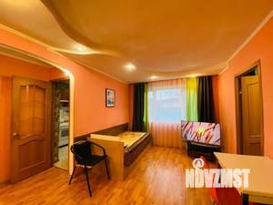 2-к квартира, посуточно, 45м2, 1/1 этаж