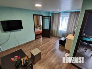 2-к квартира, посуточно, 50м2, 5/5 этаж