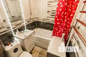 2-к квартира, посуточно, 45м2, 5/5 этаж