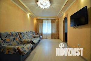 2-к квартира, посуточно, 48м2, 1/5 этаж