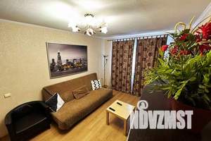 2-к квартира, посуточно, 44м2, 1/5 этаж