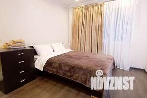 2-к квартира, посуточно, 45м2, 1/5 этаж