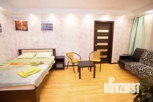 2-к квартира, посуточно, 45м2, 1/1 этаж