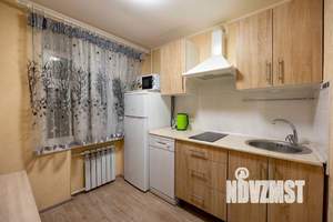 1-к квартира, посуточно, 43м2, 1/1 этаж