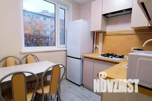 2-к квартира, посуточно, 48м2, 3/5 этаж