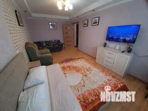 1-к квартира, посуточно, 33м2, 7/9 этаж