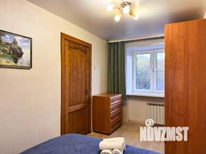 1-к квартира, посуточно, 44м2, 1/1 этаж