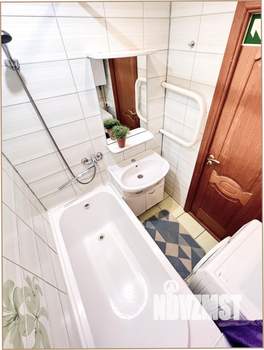 2-к квартира, посуточно, 46м2, 1/1 этаж