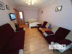 1-к квартира, посуточно, 33м2, 1/10 этаж