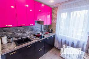 2-к квартира, посуточно, 45м2, 5/5 этаж