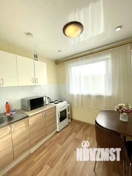 1-к квартира, посуточно, 35м2, 4/9 этаж