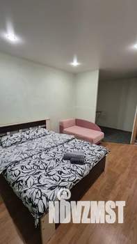1-к квартира, посуточно, 35м2, 6/9 этаж