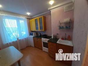 2-к квартира, посуточно, 45м2, 1/1 этаж