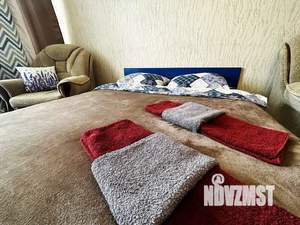 1-к квартира, посуточно, 34м2, 6/9 этаж