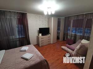 1-к квартира, посуточно, 40м2, 1/5 этаж