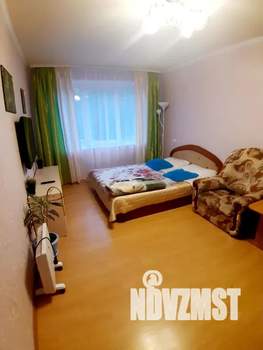 1-к квартира, посуточно, 33м2, 1/9 этаж