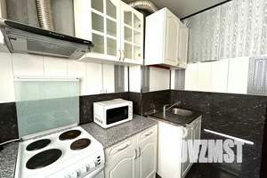 1-к квартира, посуточно, 33м2, 1/9 этаж