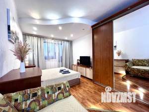 1-к квартира, посуточно, 33м2, 1/1 этаж