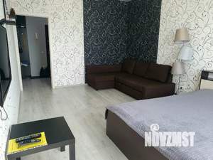 1-к квартира, посуточно, 41м2, 7/10 этаж