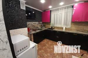 1-к квартира, посуточно, 33м2, 4/9 этаж