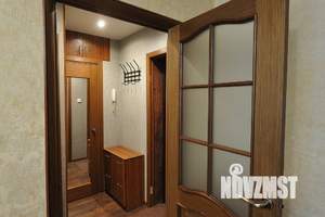 1-к квартира, посуточно, 35м2, 1/1 этаж