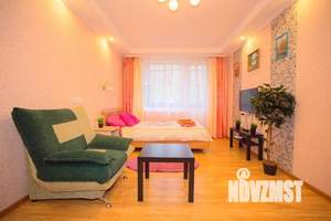 1-к квартира, посуточно, 33м2, 1/1 этаж