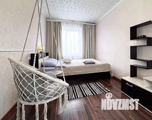 1-к квартира, посуточно, 49м2, 1/1 этаж