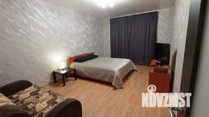 1-к квартира, посуточно, 40м2, 6/9 этаж
