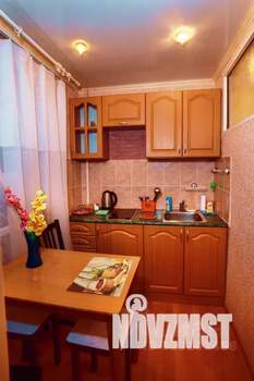 2-к квартира, посуточно, 45м2, 2/5 этаж