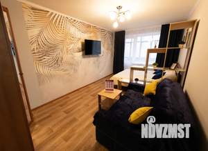 1-к квартира, посуточно, 33м2, 4/9 этаж