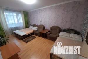 1-к квартира, посуточно, 33м2, 2/10 этаж